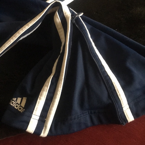 Gently used - Picture 4 of 8